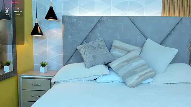 Snapshot of Jade_Whisper chatting on 20, 11, 2025 Jade Whisper online show from 20, 11, 2025