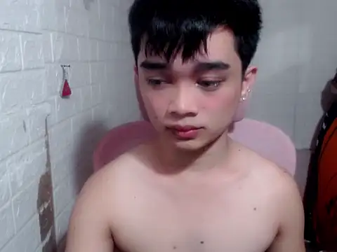 Snapshot of sexysam14 chatting on 6, 5, 2026 sexysam14 online show from 6, 5, 2026