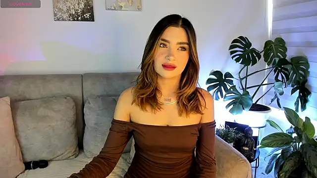 Estrer collins online show from 23, 7, 2026