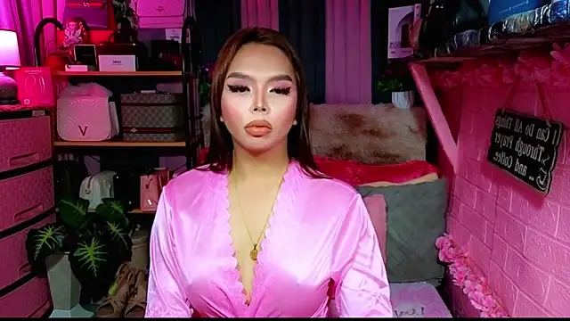 MoniqueCeleste online show from 28, 10, 2025