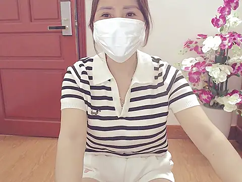 Snapshot of ruby_8x chatting on 30, 10, 2025 ruby 8x online show from 30, 10, 2025