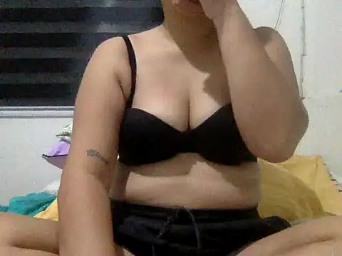 yummy mia online show from 16, 6, 2026