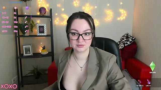 Miss Leghton online show from 21, 9, 2025