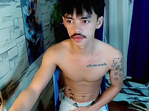 Snapshot of urhunky_boy chatting on 9, 7, 2026 urhunky boy online show from 9, 7, 2026