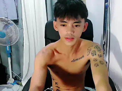 urhunky boy online show from 18, 9, 2025