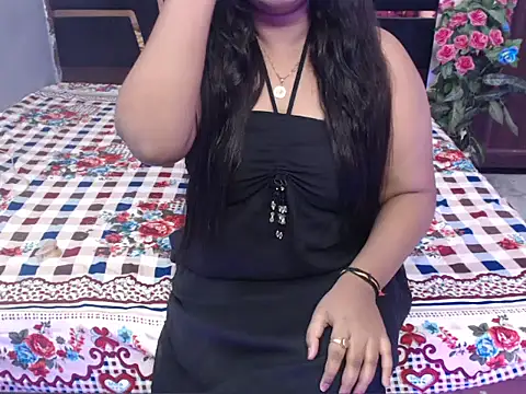 Snapshot of yours-ishika chatting on 2, 11, 2025 yours-ishika online show from 2, 11, 2025