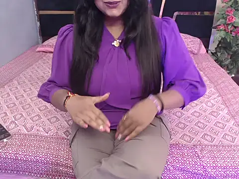 Snapshot of yours-ishika chatting on 22, 10, 2025 yours-ishika online show from 22, 10, 2025