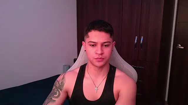 domsantiago  online show from 15, 10, 2025