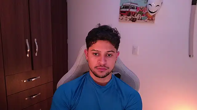 domsantiago  online show from 18, 12, 2025