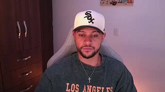 domsantiago  online show from 5, 3, 2026