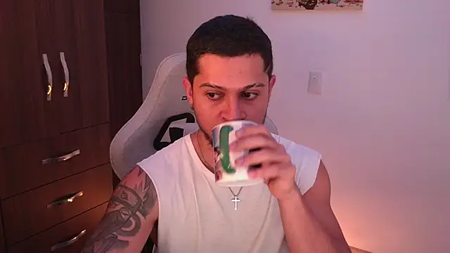 domsantiago  online show from 27, 2, 2026