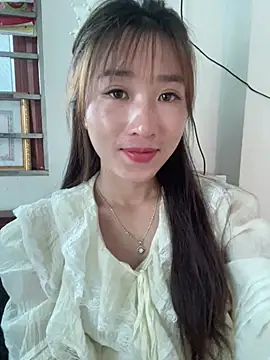 Snapshot of oneyou_400 chatting on 17, 5, 2026 oneyou 400 online show from 17, 5, 2026