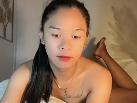 Snapshot of liannexfuckdoll chatting on 10, 10, 2025 liannexfuckdoll online show from 10, 10, 2025