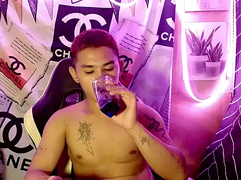 asianhardcock25 online show from 7, 10, 2025