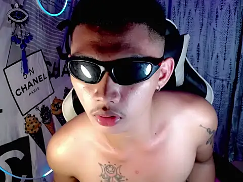 asianhardcock25 online show from 14, 11, 2025