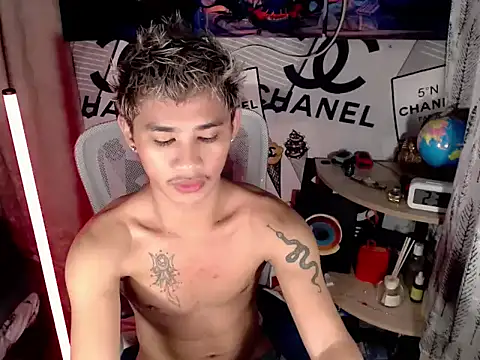 asianhardcock25 online show from 26, 4, 2026