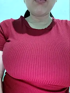 Shiny Babe online show from 6, 4, 2026