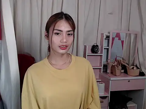 Snapshot of miss-miya chatting on 30, 10, 2025 miss-miya online show from 30, 10, 2025