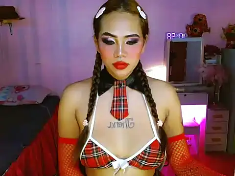 Nastykinkycutedoll online show from 18, 4, 2026