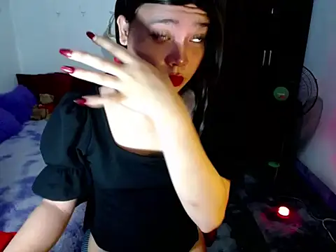 Snapshot of Urassiansweetcummer chatting on 23, 6, 2026 Urassiansweetcummer online show from 23, 6, 2026