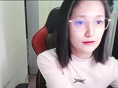 Shulee21 online show from 13, 11, 2025