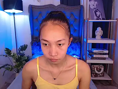 Sweet kittyxx online show from 14, 2, 2026