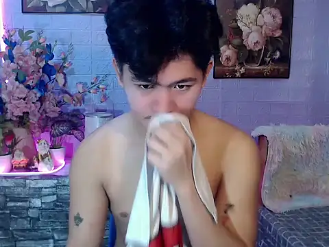 Snapshot of Albertx_Destroyer69 chatting on 12, 6, 2026 Albertx Destroyer69 online show from 12, 6, 2026