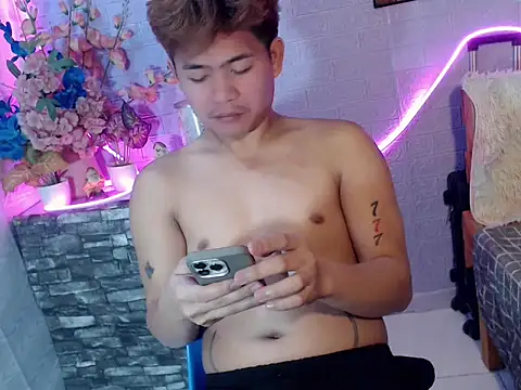 Snapshot of Albertx_Destroyer69 chatting on 31, 5, 2026 Albertx Destroyer69 online show from 31, 5, 2026