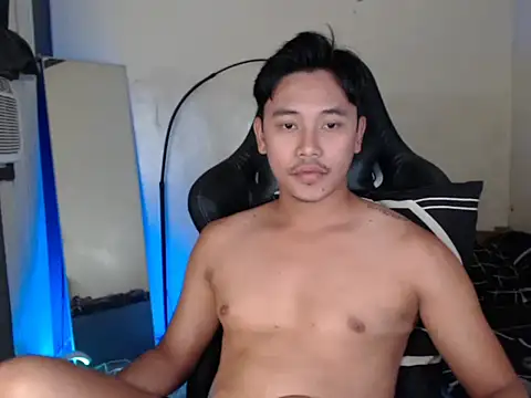 Snapshot of alexsuckable01 chatting on 3, 10, 2025 alexsuckable01 online show from 3, 10, 2025