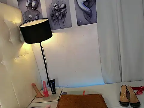 Foxxy Barbie online show from 6, 1, 2026