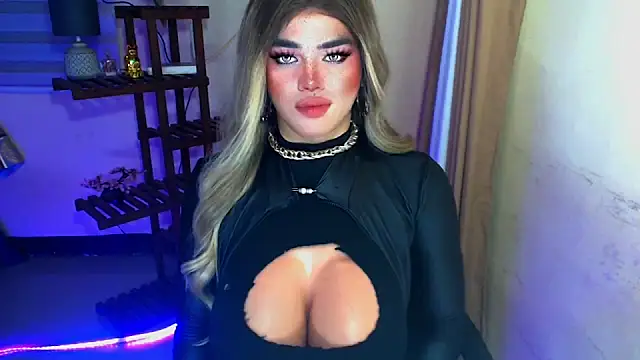 GoddessOFHUGEx online show from 3, 2, 2026