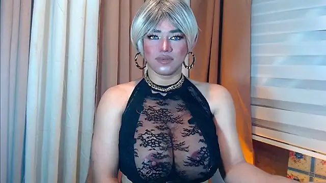 Snapshot of GoddessOFHUGEx chatting on 20, 11, 2025 GoddessOFHUGEx online show from 20, 11, 2025