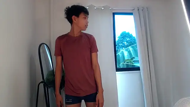 shokolet 2001 online show from 15, 9, 2025