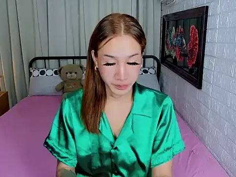 TRANSGODDESSA online show from 7, 11, 2025