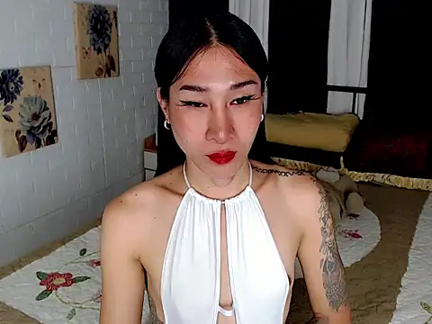 TRANSGODDESSA online show from 7, 8, 2026