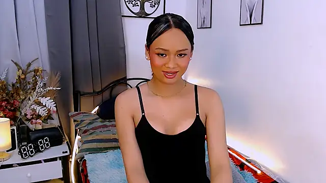 Snapshot of Zialustts chatting on 18, 10, 2025 Zialustts online show from 18, 10, 2025