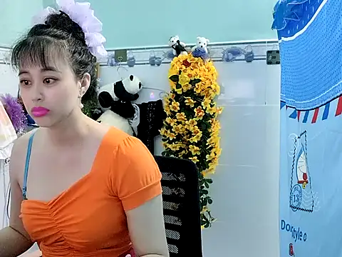emgaixinhngoan online show from 21, 9, 2025