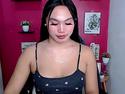 Snapshot of liane_mei chatting on 5, 5, 2026 liane mei online show from 5, 5, 2026