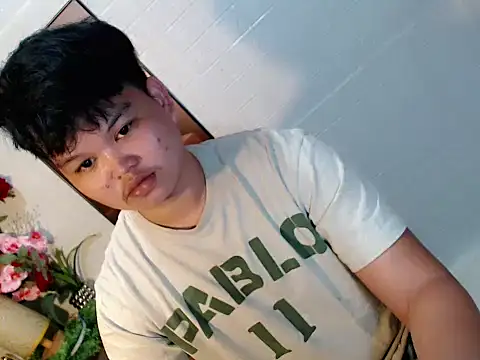Reynelcock online show from 5, 6, 2026