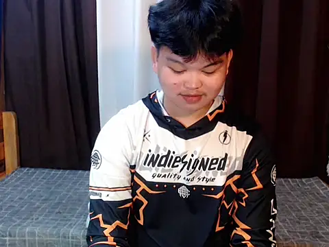 Reynelcock online show from 28, 3, 2026