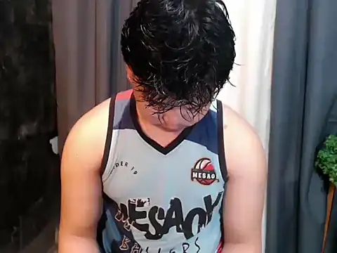 Reynelcock online show from 4, 4, 2026