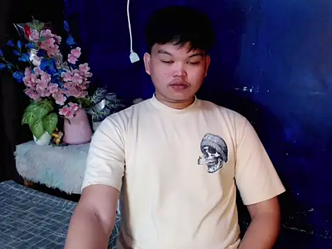 Reynelcock online show from 15, 4, 2026