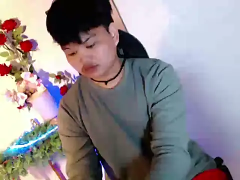 Reynelcock online show from 10, 6, 2026