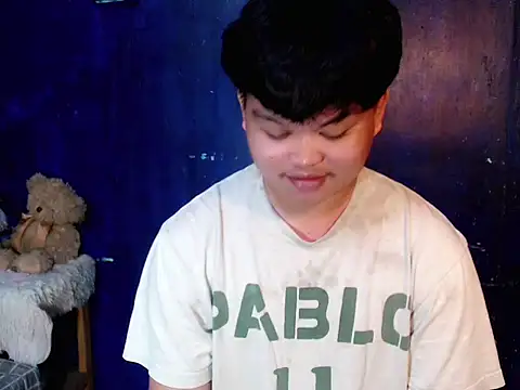 Reynelcock online show from 10, 4, 2026