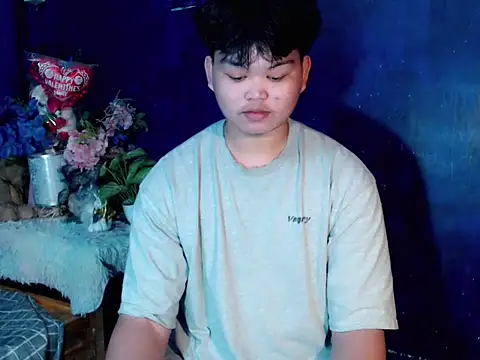 Reynelcock online show from 11, 11, 2025