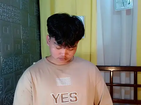 Reynelcock online show from 10, 11, 2025