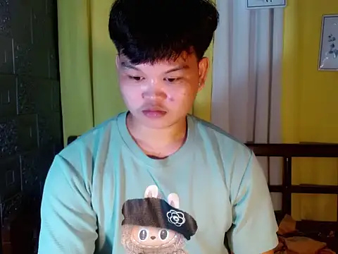 Reynelcock online show from 31, 10, 2025