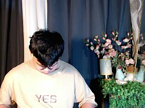 Reynelcock online show from 28, 10, 2025