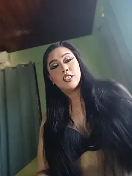 Snapshot of mistress_loy chatting on 11, 6, 2026 mistress loy online show from 11, 6, 2026