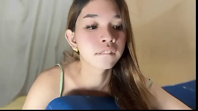 Daddiesgirlrianne69 online show from 22, 4, 2026